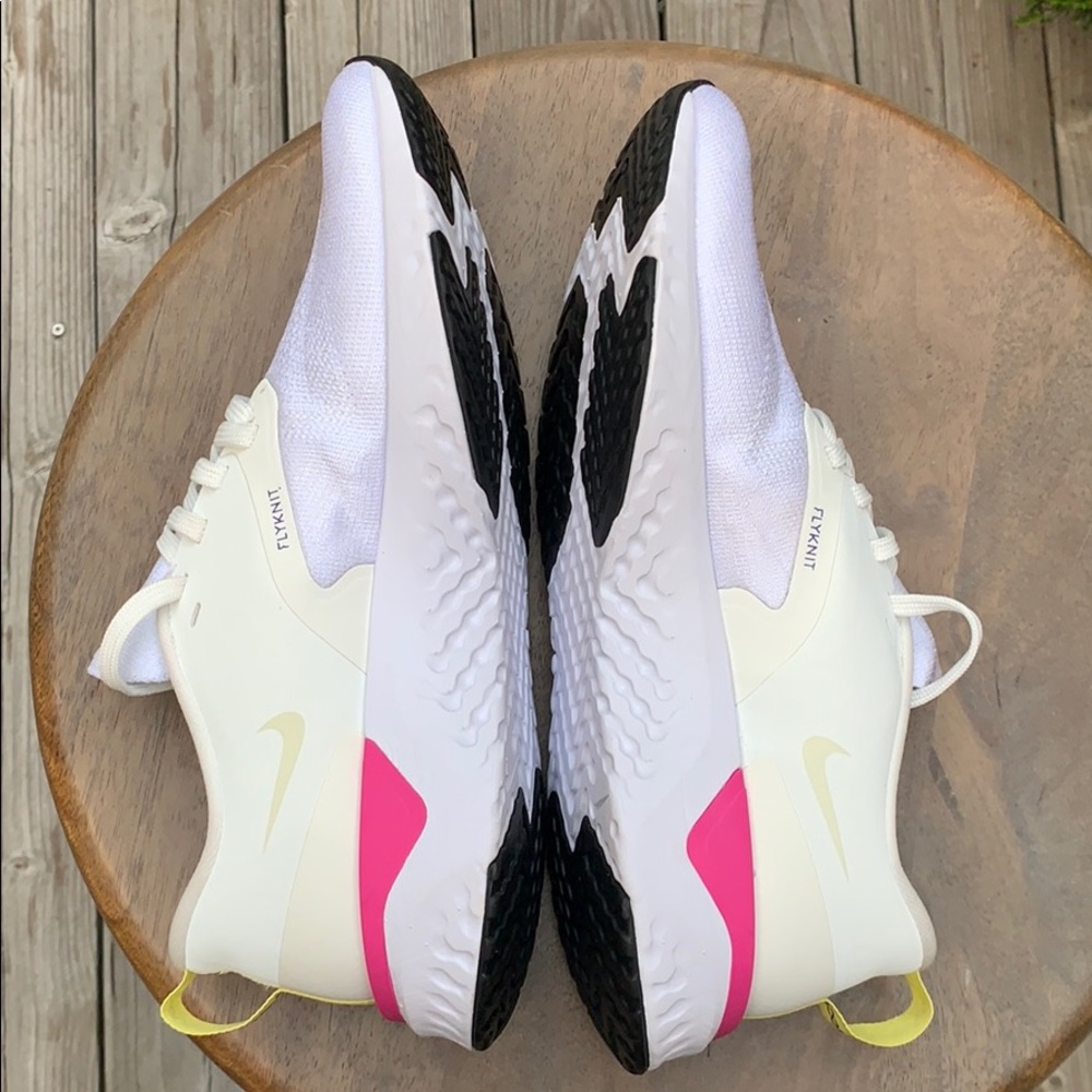 Nike Women’s Odyssey React 2 FK JDI - Picture 6 of 10